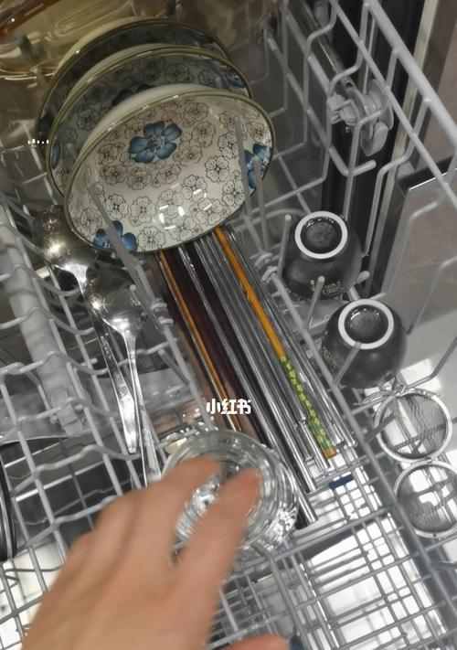 如何解决洗碗机安装不牢的问题（针对洗碗机不牢固的安装）