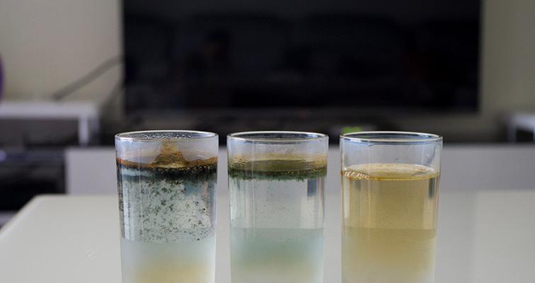 解决净水器红锈问题的有效方法（清洗与维护是关键）