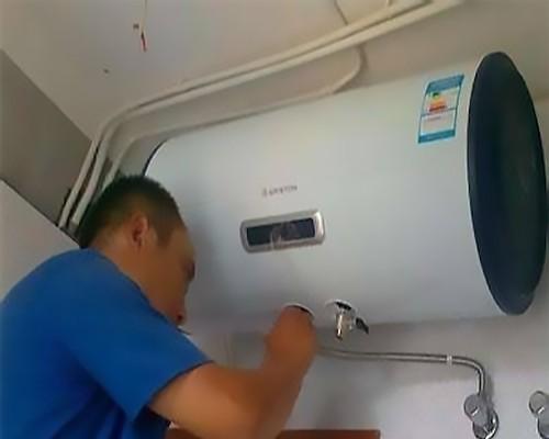 热水器上水水管漏水原因及解决办法（热水器上水管漏水的原因及预防措施）