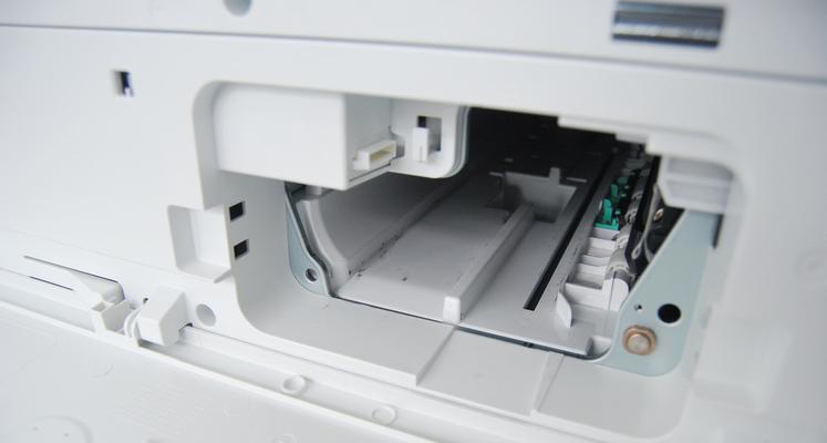 办公室共享一台打印机的实用教程（打印机共享设置及使用技巧）