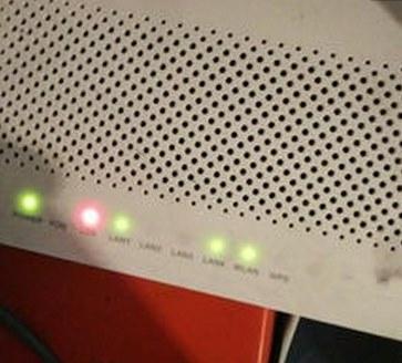 使用光信号闪红灯解决教程（通过光信号闪红灯提高交通安全性能）