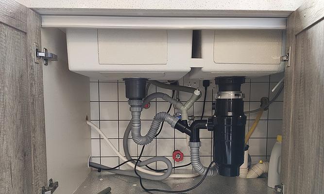 净水器不出热水怎么办（解决净水器不出热水问题的实用方法）