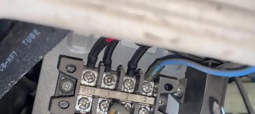 苍南小型中央空调故障代码解析（了解小型中央空调常见故障代码）