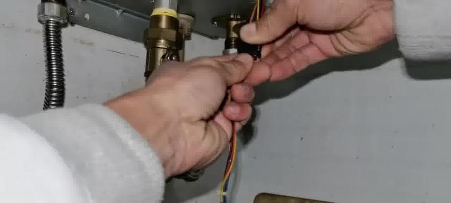 华帝热水器E2故障码解析与维修方法（探究华帝热水器E2故障码）