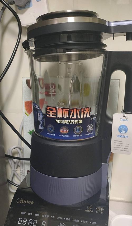 破壁机豆浆机外溢的原因及解决办法（解析豆浆机外溢的原因与实用解决方案）