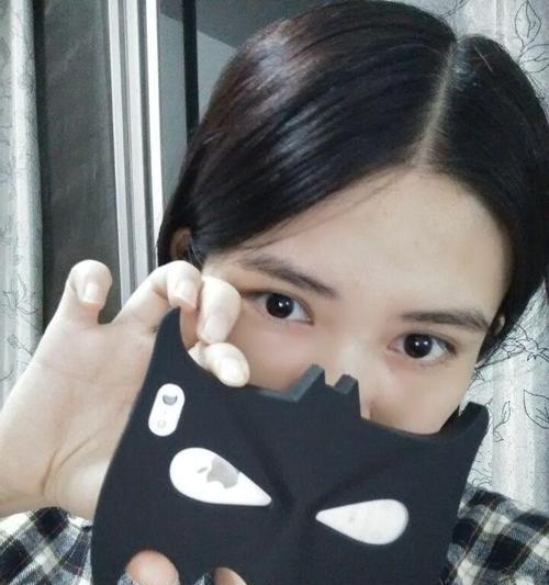 白面具摄像机连接手机拍照步骤是什么？
