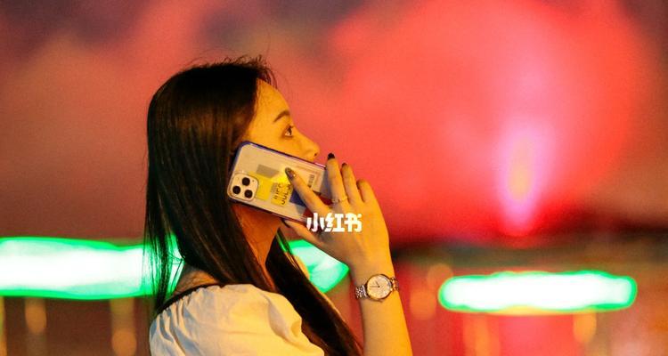 假装拍照被发现如何应对？