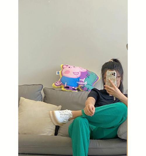 手机挂小镜子拍照方法是什么？