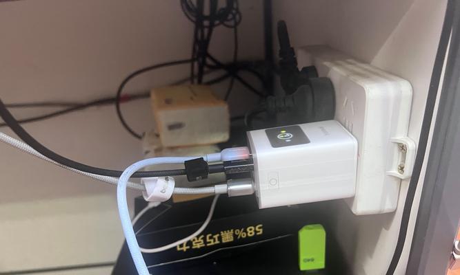 笔记本充电器插头的正确工具名称是什么？