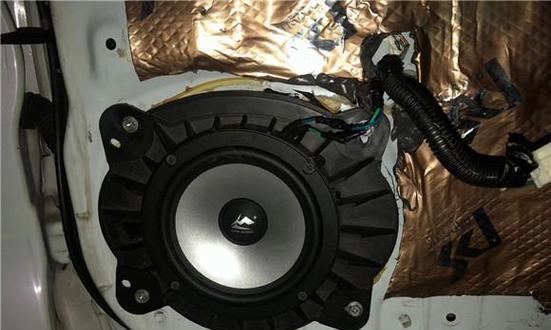 锐志安低音炮使用体验如何？是否值得购买？